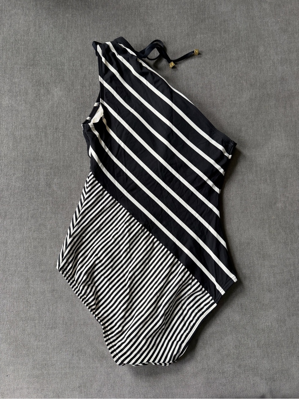 DKNY One Shoulder One Piece Swimsuit Asymmetrical Stripes Black White 6 - Picture 4 of 6